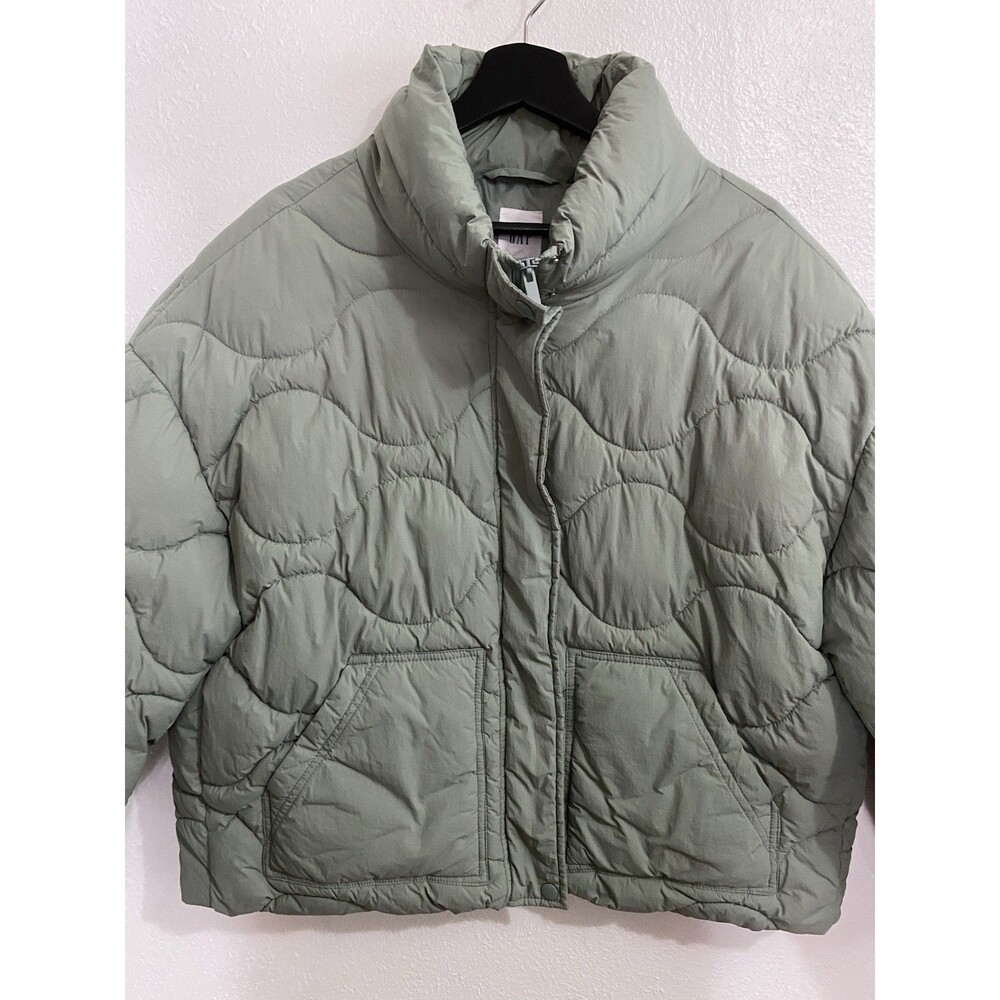 Gap Women’s Sage Green Quilted Puffer Coat XL